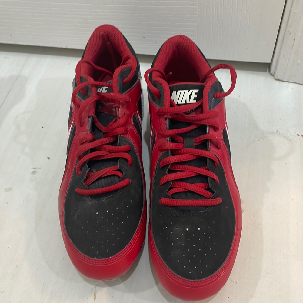 Nike metal cleats. MVP strike